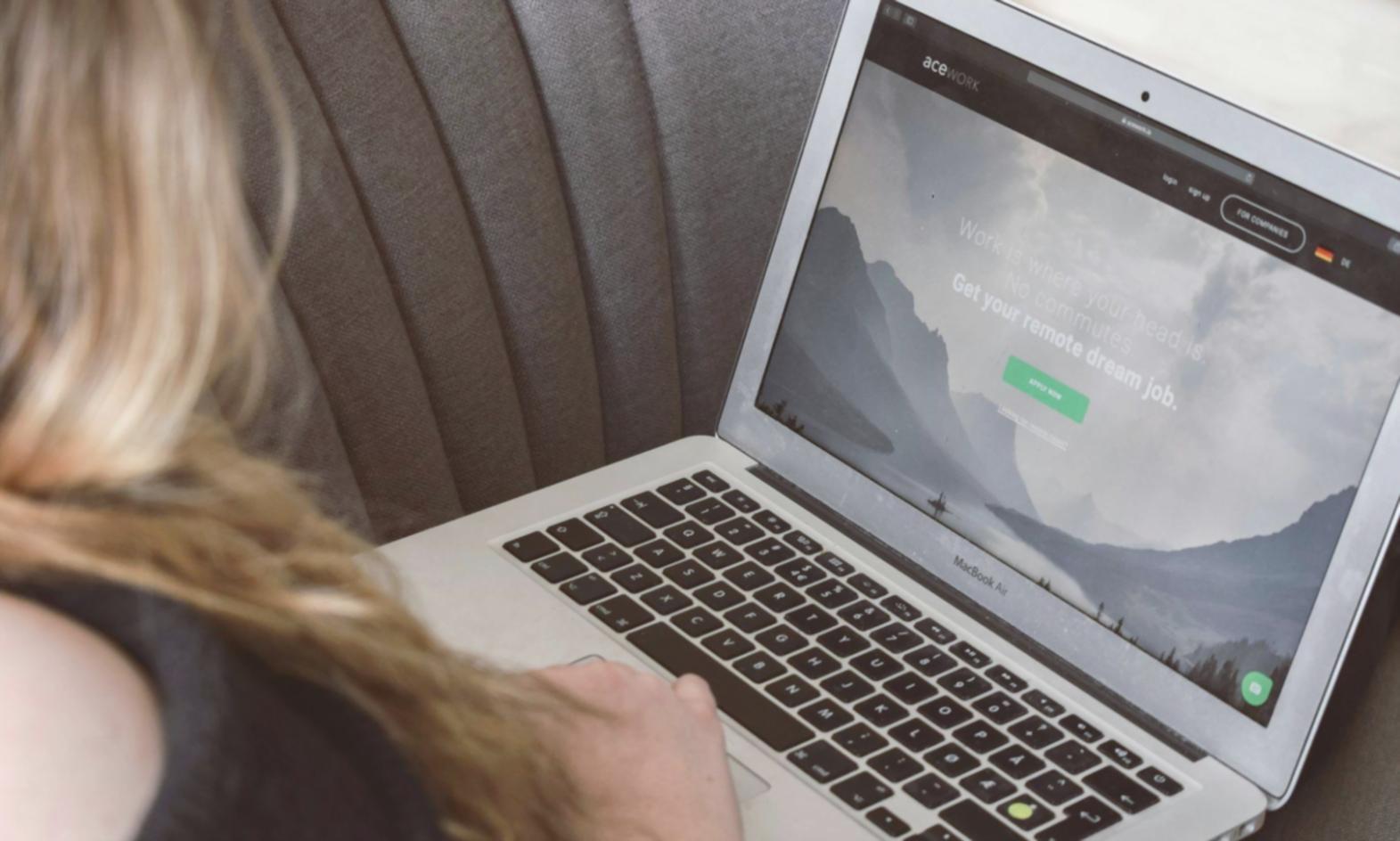 Interactive budget approval training session with practical exercises